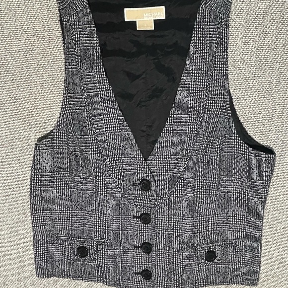 Michael Kors Women's Size 8 Black Tweed Lined Fitted Acrylic Blend Button - Picture 2 of 16